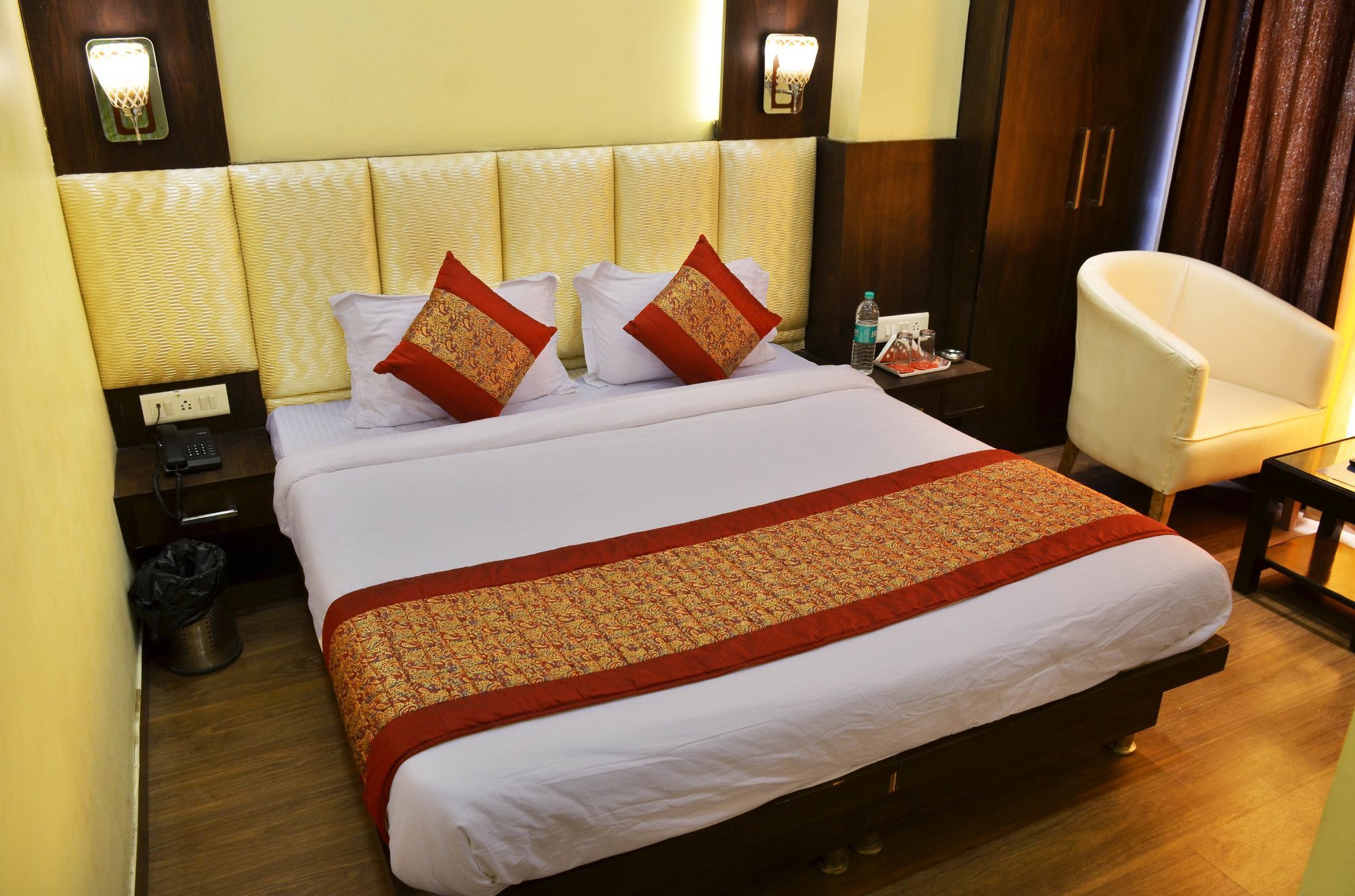 Oyo 7447 Grand Park Otel Amritsar Dış mekan fotoğraf