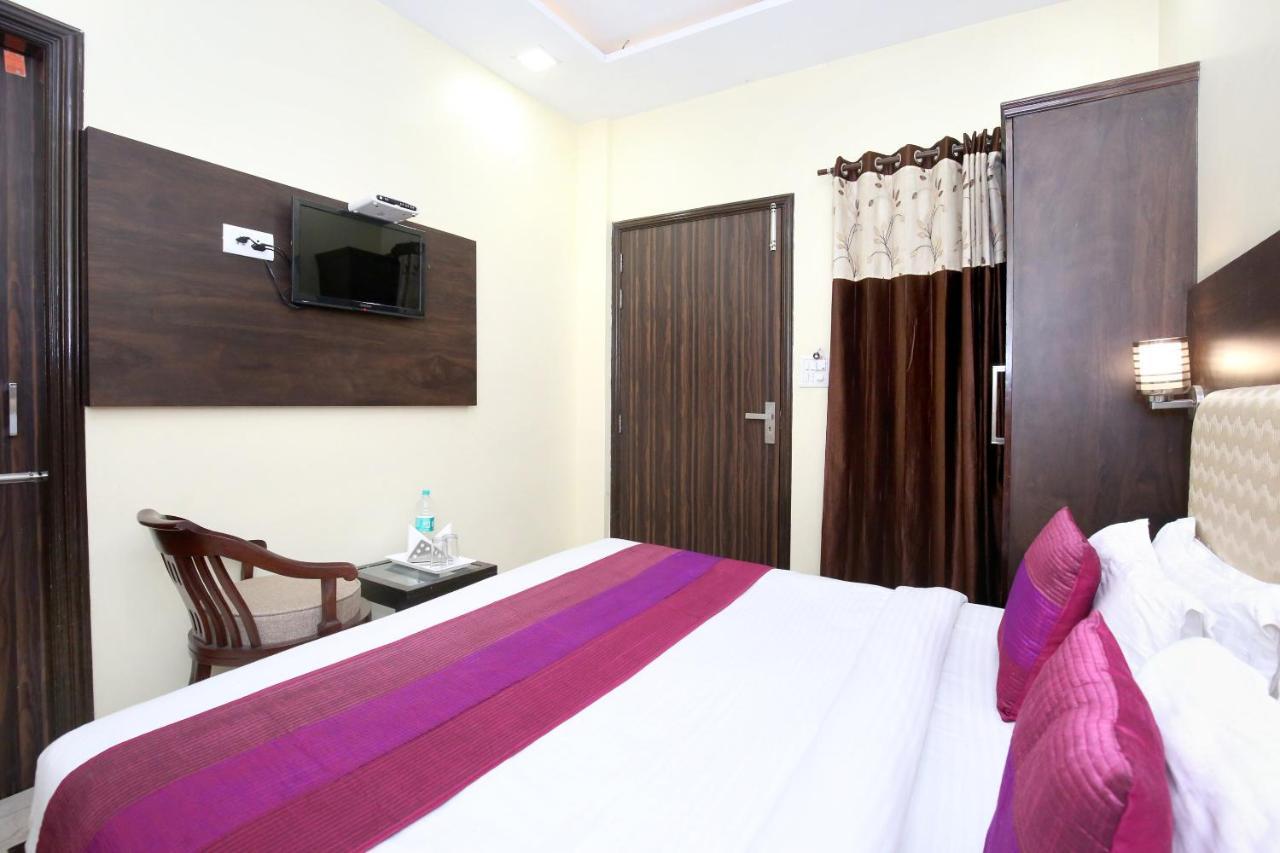 Oyo 7447 Grand Park Otel Amritsar Dış mekan fotoğraf