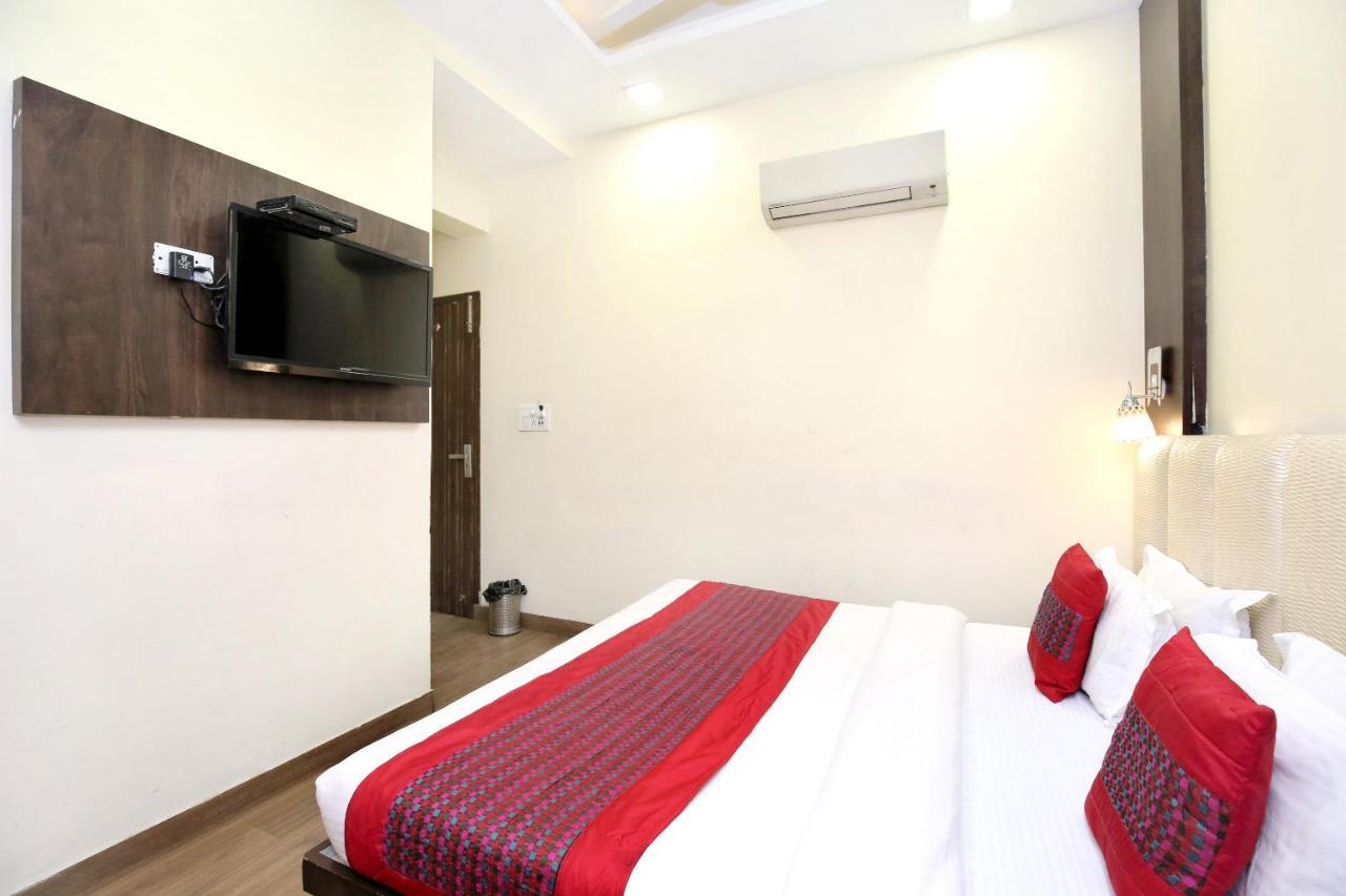Oyo 7447 Grand Park Otel Amritsar Dış mekan fotoğraf