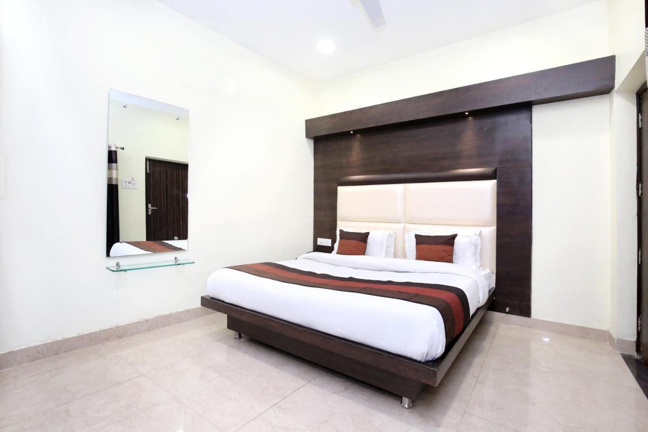 Oyo 7447 Grand Park Otel Amritsar Dış mekan fotoğraf